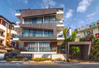 Aspendos eXtra allows 18 year olds to book a room