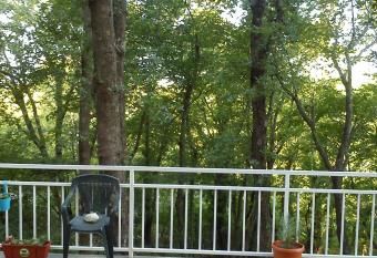 Apartman Viva has Balcony rooms