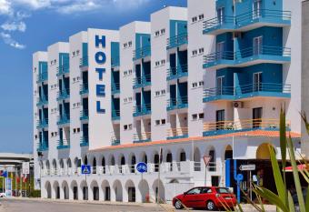 THE FOZ Beach Hotel has Balcony rooms