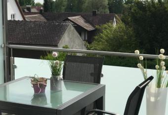 Seeblick Ferienwohnung Bodensee has Balcony rooms