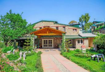 StayVista at Estate 15 allows 18 year olds to book a room