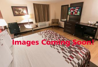 Red Roof Inn Sutton has Smoking rooms