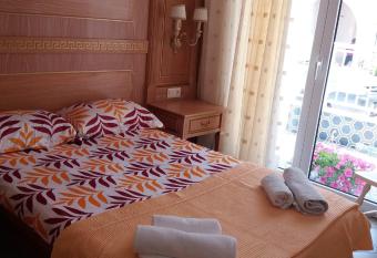 Meandros Studio Center 2 has Balcony rooms