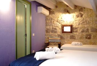 Sibilla Family Suites has Balcony rooms