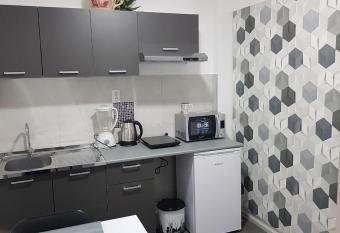 Anni has Balcony rooms