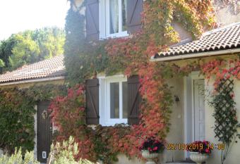 La Madeleine has Balcony rooms