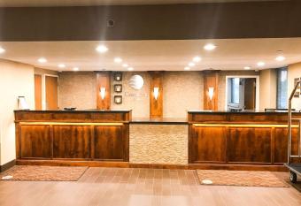 Comfort Inn has Balcony rooms