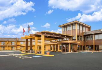 Quality Inn Big Sky has Balcony rooms