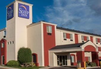 Sleep Inn Missoula Southgate allows 18 year olds to book a room