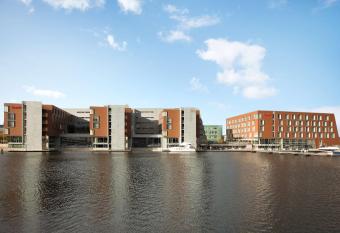 Scandic Nidelven allows 18 year olds to book a room