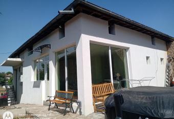 Tereza s Palace has rooms with a private hot tub