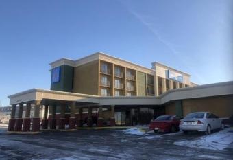 Motel 6 Lincoln Ne Airport allows 18 year olds to book a room