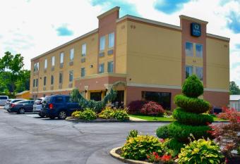 Quality Inn Vineland allows 18 year olds to book a room