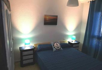 Apartamento Luz allows 18 year olds to book a room