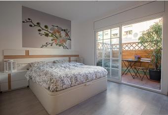 Kamelly has Balcony rooms