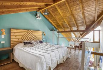 Selina Bariloche allows 18 year olds to book a room