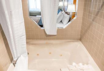 Comfort Inn has rooms with a private hot tub