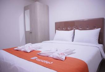 Apatel Sky Line Apartment Serpong allows 18 year olds to book a room