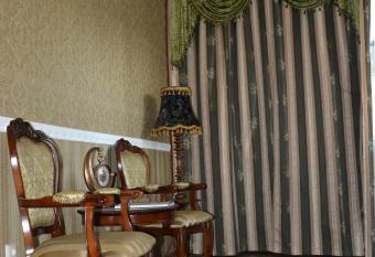             :KORSAR has rooms with a private hot tub