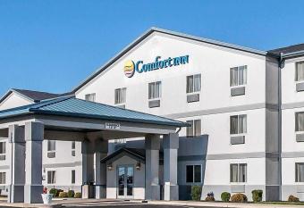 Bluffton Inn & Suites allows 18 year olds to book a room