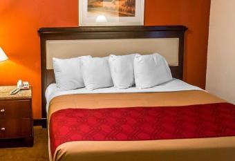 Economy Inn & Suites has Smoking rooms