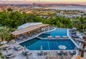 Atalanti Boutique Hotel - Adults Only allows 18 year olds to book a room