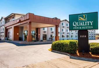 Quality Inn & Suites allows 18 year olds to book a room