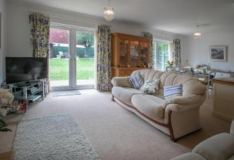 The Heather s Bed and Breakfast allows 18 year olds to book a room