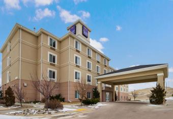 Sleep Inn and Suites Rapid City allows 18 year olds to book a room