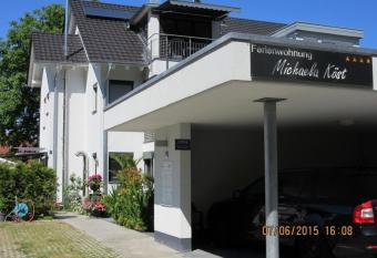 FeWo Michaela K  st has Balcony rooms