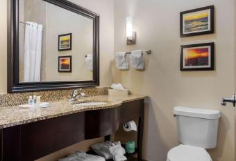 Comfort Suites Central has Balcony rooms