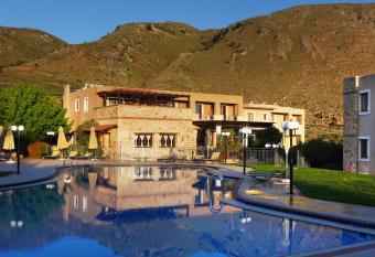 Areti Aparthotel has Balcony rooms