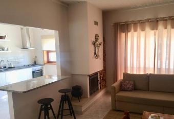 Porto Jones has Balcony rooms