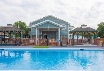 Atlantic Shores Inn and Suites has Balcony rooms