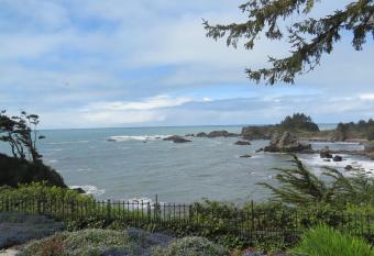 Tanbark Shores Guest Suite has Balcony rooms