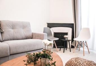 Best quality price ! - Central - 350m Palais and Croisette allows 18 year olds to book a room