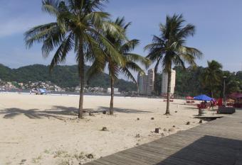 Apartamento Temporada allows 18 year olds to book a room