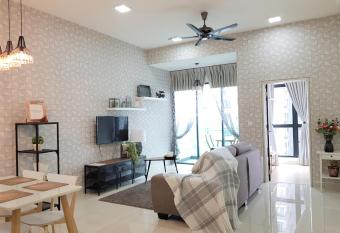 Richbaliz Homestay @ Selayang Residence 280 allows 18 year olds to book a room