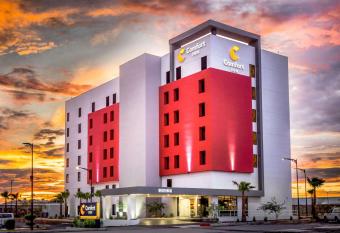 Comfort Inn Hermosillo Aeropuerto allows 18 year olds to book a room
