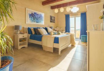 Ajuga Luxury Boutique B&B allows 18 year olds to book a room