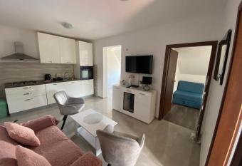 GUESTHOUSE RUZA SOBRA apartments in the attic of the house has Balcony rooms