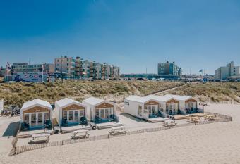 BUDDHA BEACH BUNGALOWS Adults Only allows 18 year olds to book a room