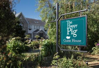 The Happy Pig has Balcony rooms
