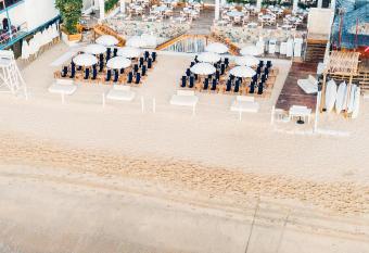 Bahia Hotel & Beach House has Balcony rooms