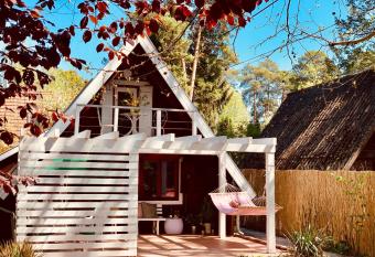 Nadi s Holiday Home     Heart of Woods, Szentendre Island has Balcony rooms