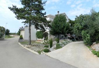 Apartments with a parking space Sveti Vid, Krk - 16955 has Balcony rooms