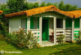 PursiSimplu ADULTS ONLY allows 18 year olds to book a room