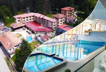                           -                                 has Balcony rooms