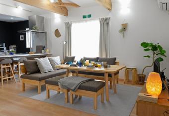 Kukuru allows 18 year olds to book a room