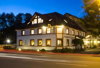 Hotel Schwanen allows 18 year olds to book a room